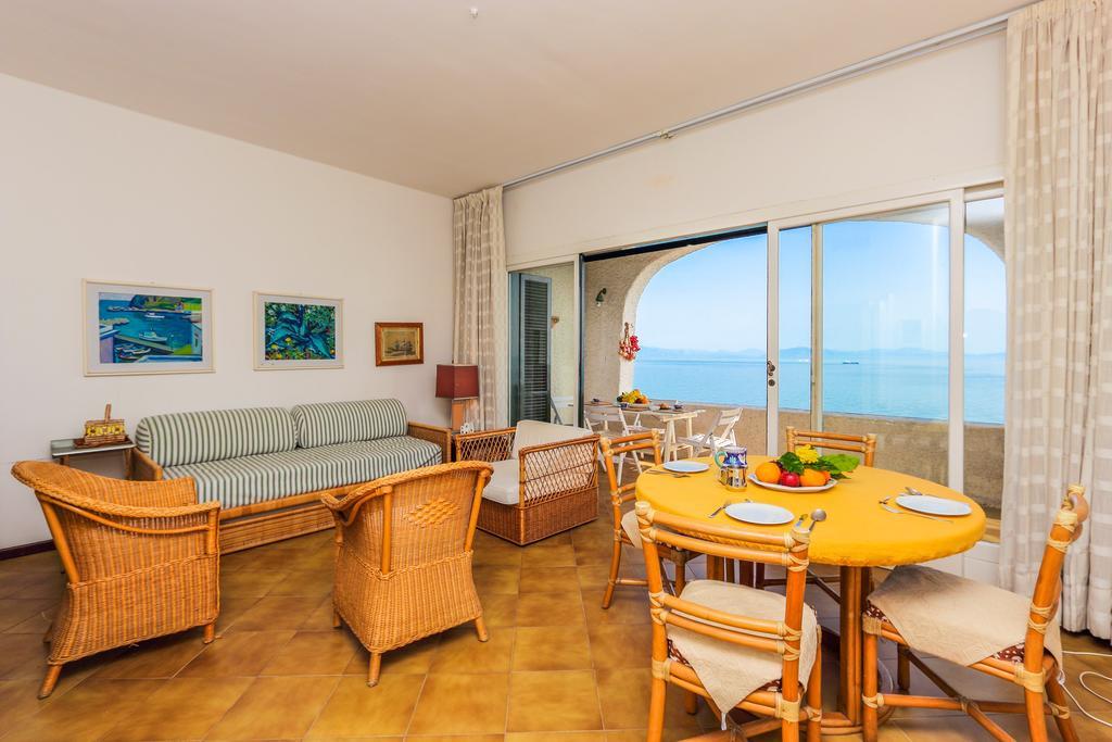 Casa Roberta Apartment Conca dei Marini Bilik gambar